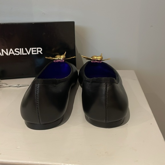 NWOT Jordana Silver Ballet Flats - size 6.5 - Picture 6 of 11